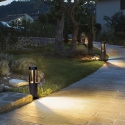 Palo lampione LED da giardino illuminazione per esterno IP65 Nero luce calda 3000K 15W alto 30 cm